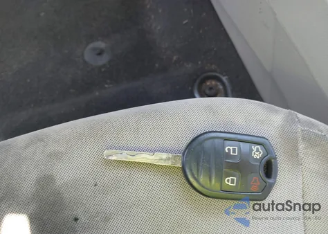 2015 Ford Fiesta Se z USA, uszkodzony, nr VIN 3FADP4BJ4FM157259